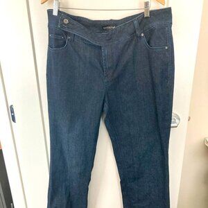 GASOLINE Sz  16 Straight Leg Mid-Wash Jeans